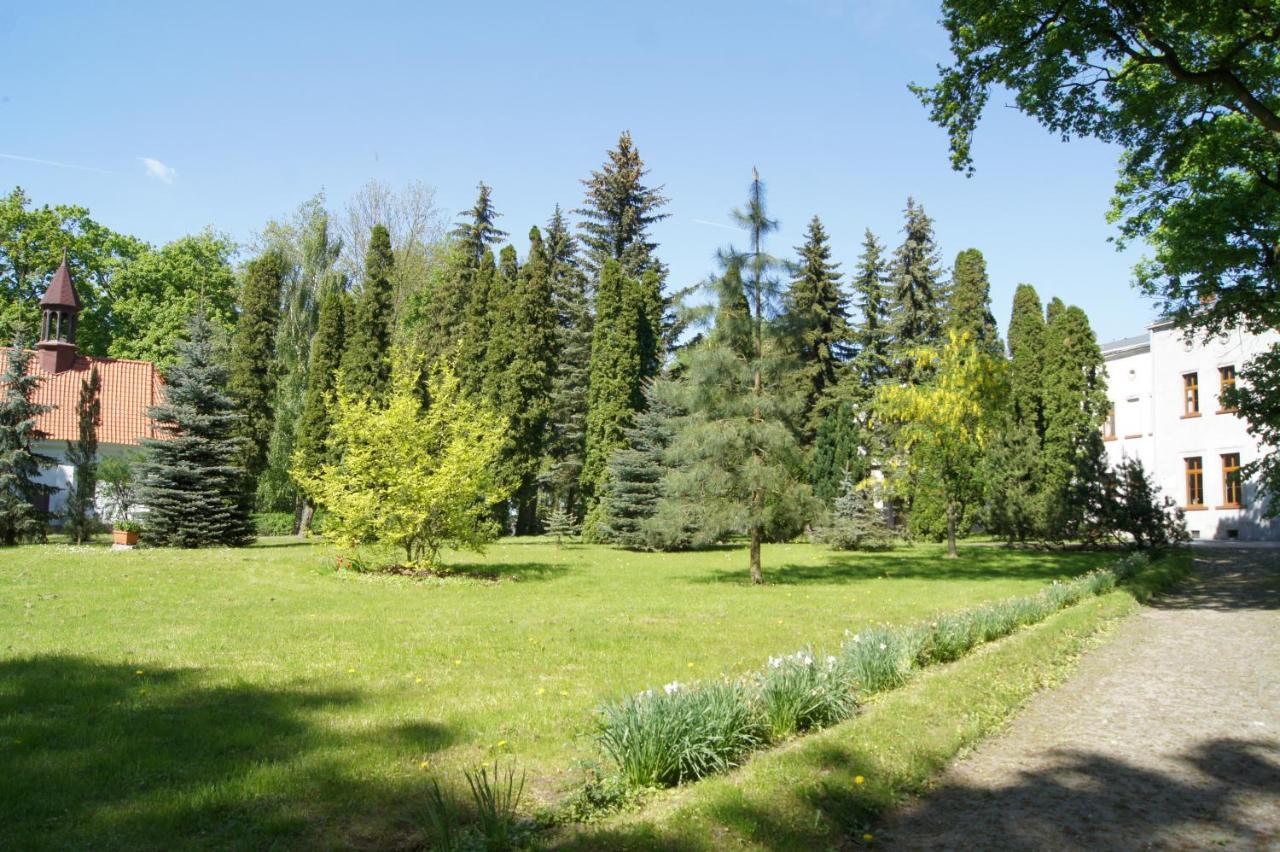 Palac Victoria Mgowo 外观 照片