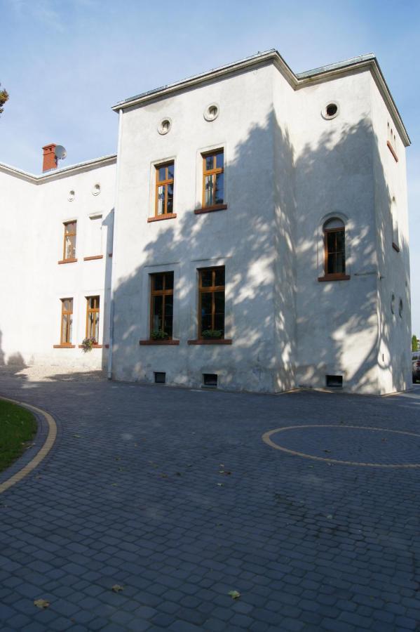 Palac Victoria Mgowo 外观 照片
